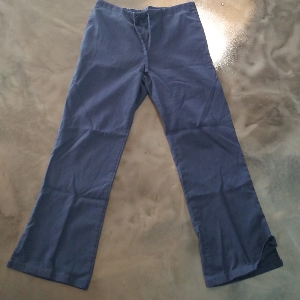 Scrub bottoms